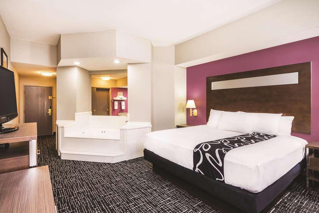 Hotel Wingate By Wyndham East