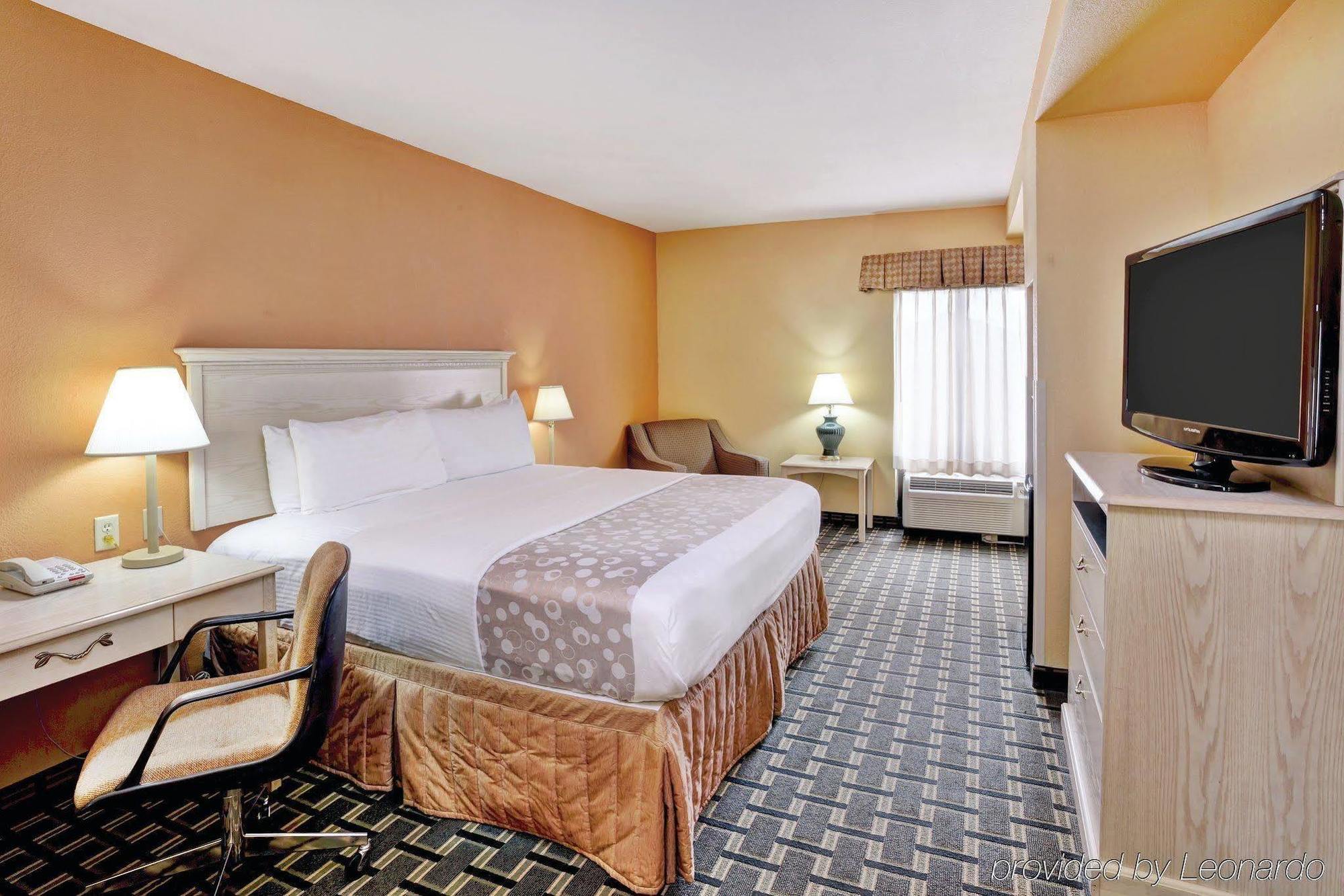 Hotel Wingate By Wyndham East 3*